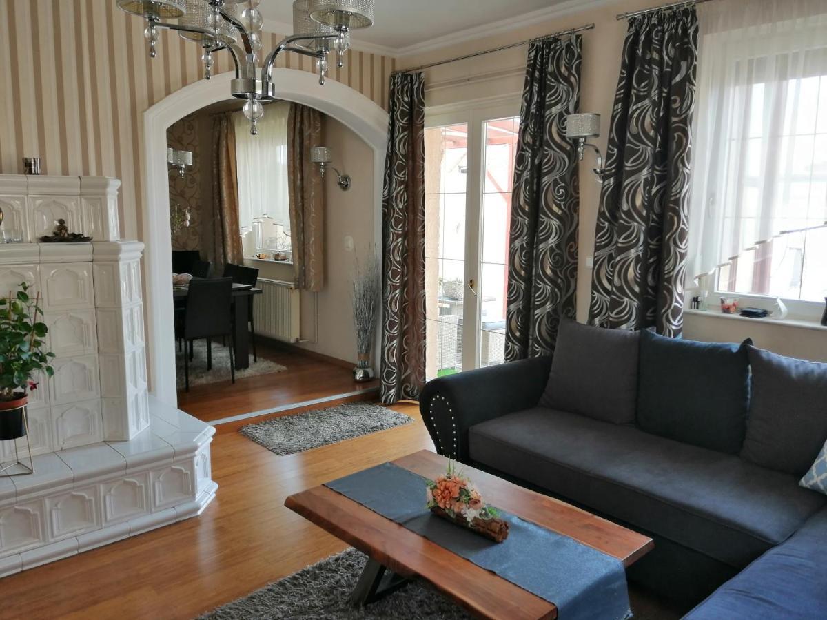 Elza Apartman Makó Esterno foto