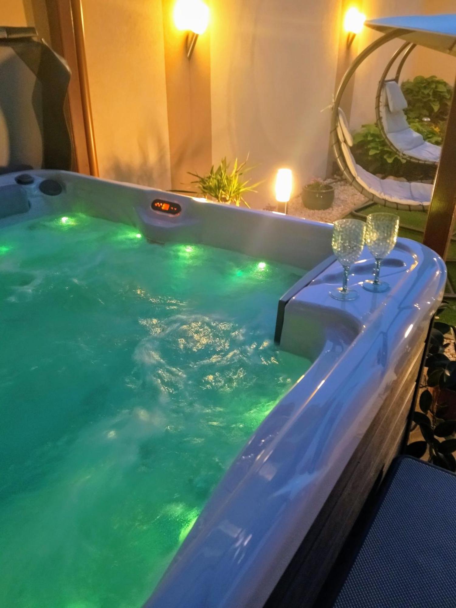 Elza Apartman Makó Esterno foto